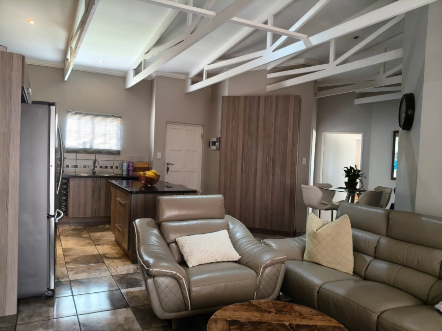 3 Bedroom Property for Sale in Waterval East North West